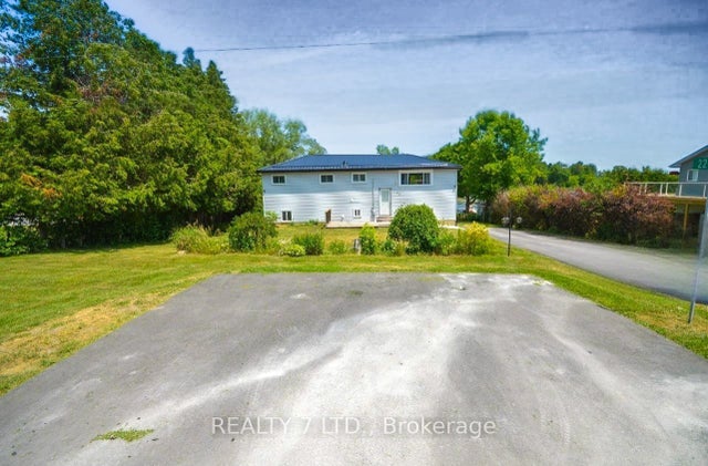 22 Lawrence Street N, Kawartha Lakes