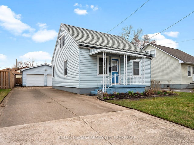 207 Gilmore Road, Fort Erie