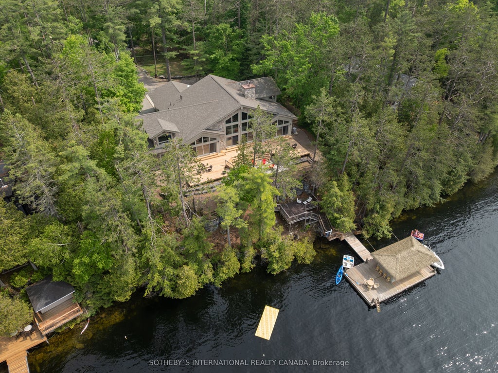 1827 Crystal Lake Road, Trent Lakes
