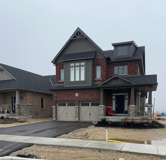 140 Mccausland Drive, Grey Highlands