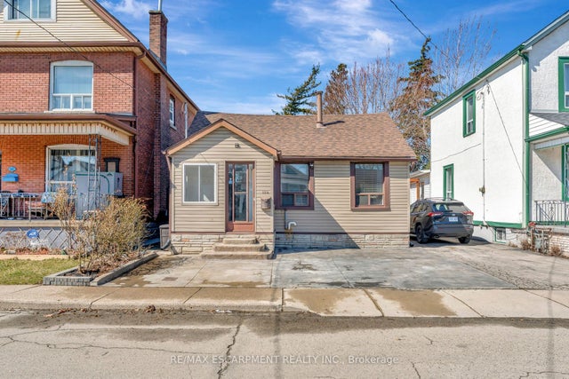 159 Grosvenor Avenue N, Hamilton