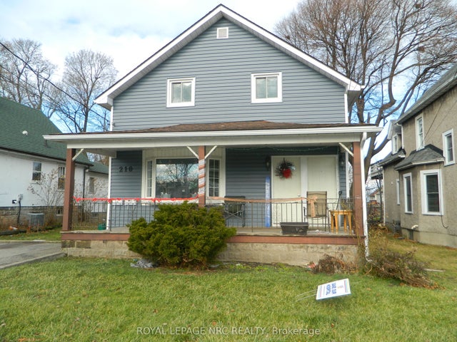 210 Phipps Street, Fort Erie