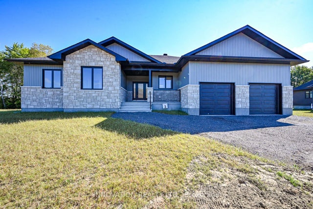 1691 Sharon Street, North Dundas