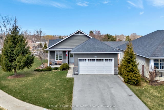 39 Owen Street, Prince Edward County