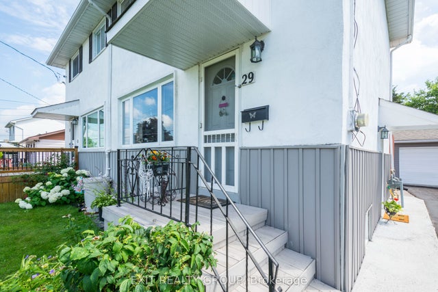 29 Ramsay Avenue, Quinte West