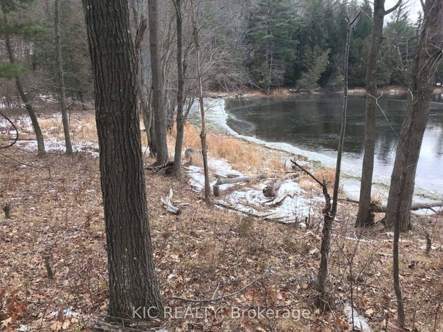 Hinchinbrooke Rd N Road, Frontenac