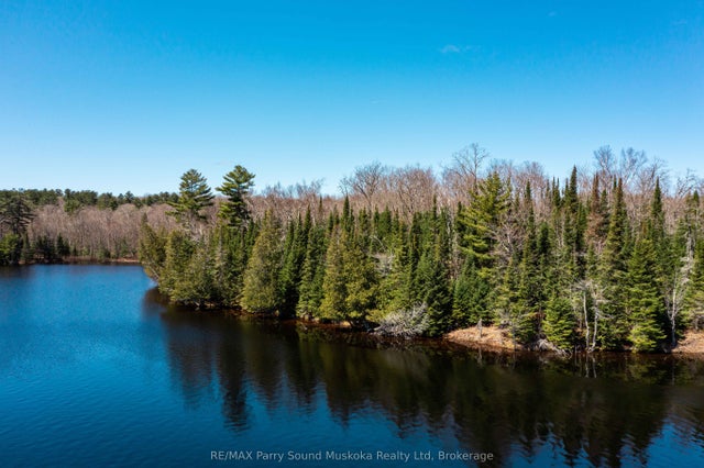 Rocky Reef Road, Magnetawan