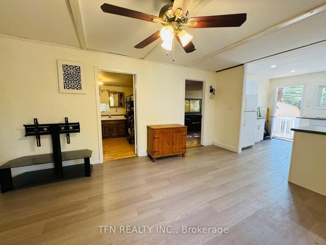 1080 Four Seasons Road, Gravenhurst