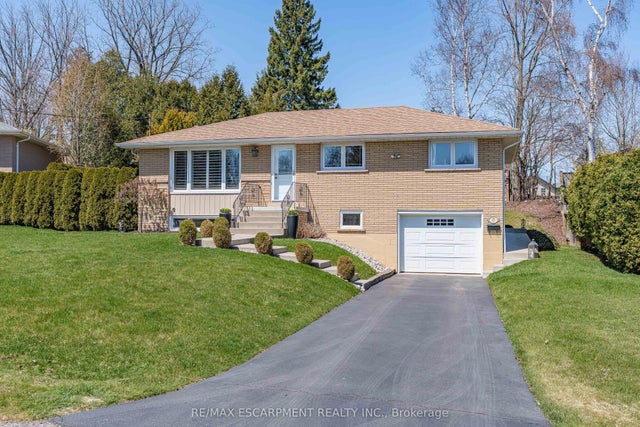 77 Hill Crest N/a, Hamilton