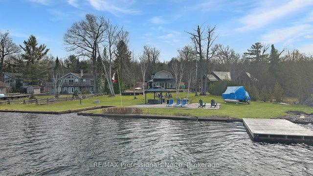 1008 Cherokee Trail, Algonquin Highlands