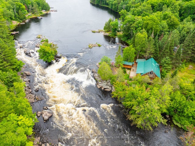 16 B Magnet Road, Magnetawan