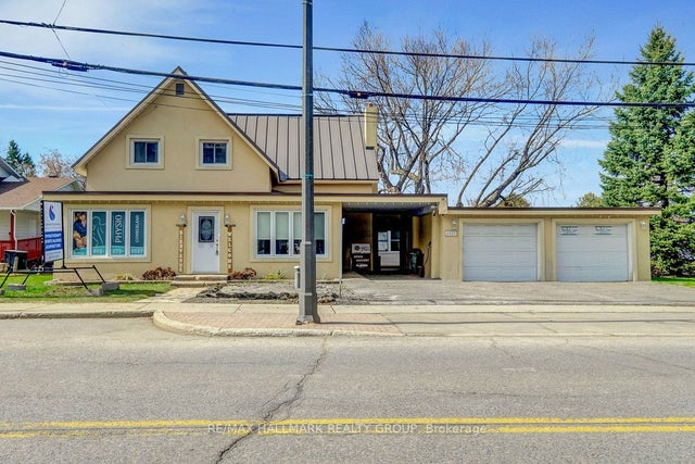 2527 Old Montreal Road, Orleans - Cumberland and Area