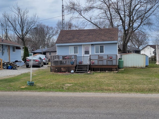 1072 Lakeshore Road, Haldimand