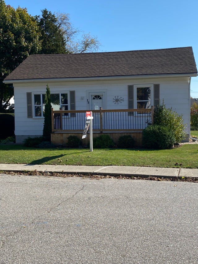 18 Jane Street, Chatham-Kent