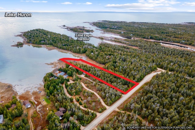 660 Dorcas Bay Road, Northern Bruce Peninsula