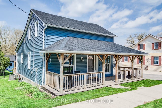 30 Wellington Street S, Mapleton