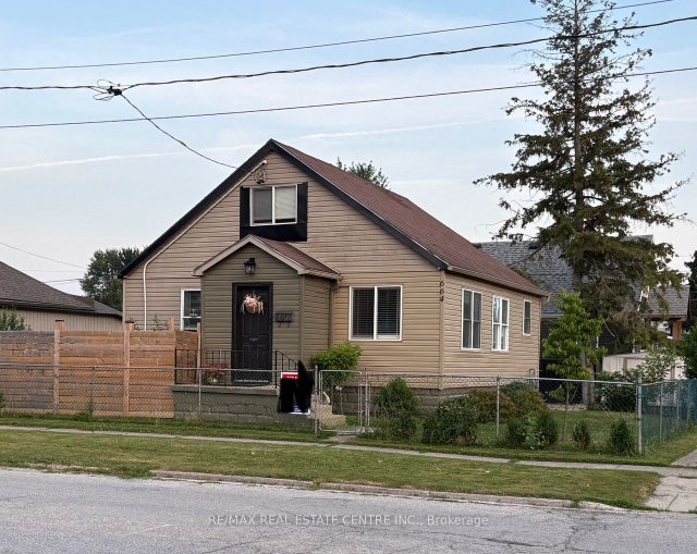 664 Wallace Street, Chatham-Kent
