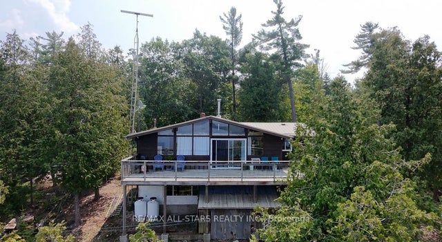 149 Lakeside Drive, Kawartha Lakes