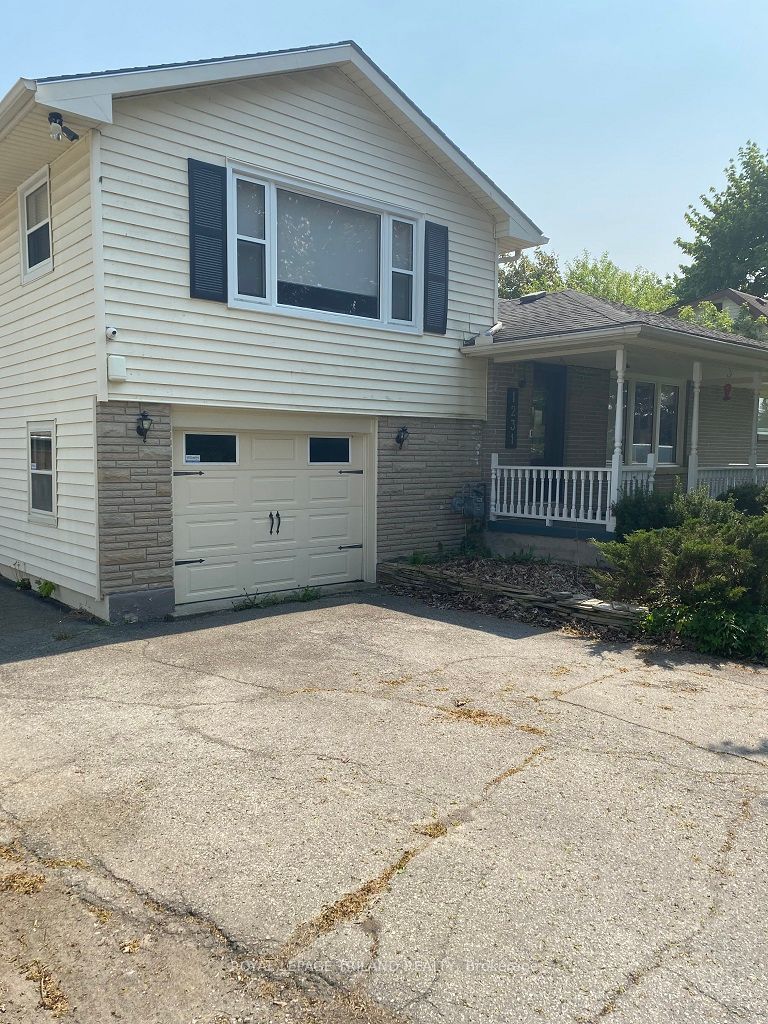 Photo of Listing #X12126964