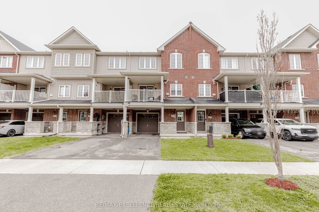 9 Hiscott Drive, Hamilton