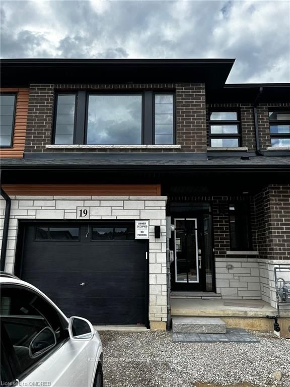 448 Blackburn Drive E 19, Brantford