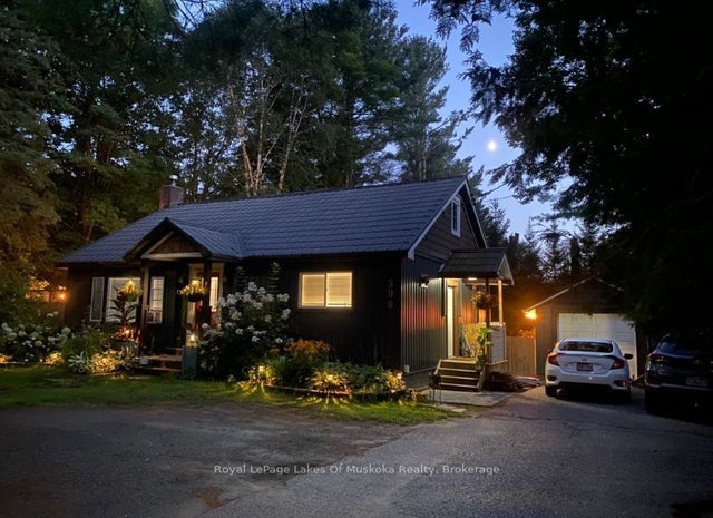 390 Manitoba Street, Bracebridge