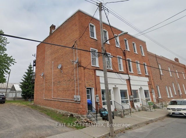 22 Union Street, Champlain