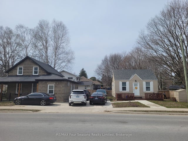 557 Catherine Street, Saugeen Shores