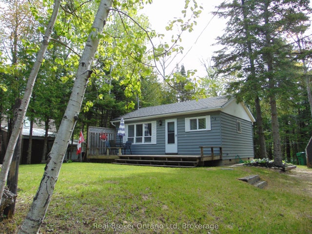 42 Thompson Avenue S, Native Leased Lands