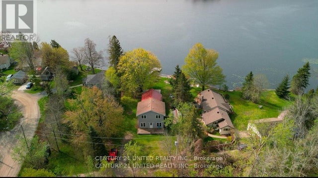 1035 Jarvis Lane, Asphodel-Norwood