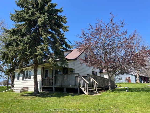 39 Fisherman's Cove Lane, Frontenac Islands