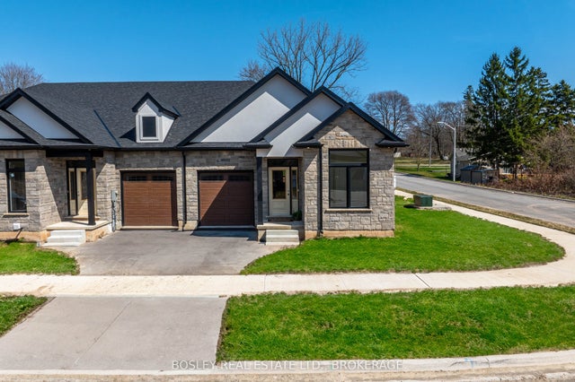 512 Royal Ridge Drive, Fort Erie