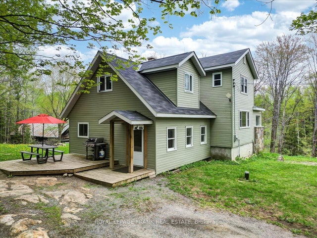 1019 Anderson Road, Highlands East