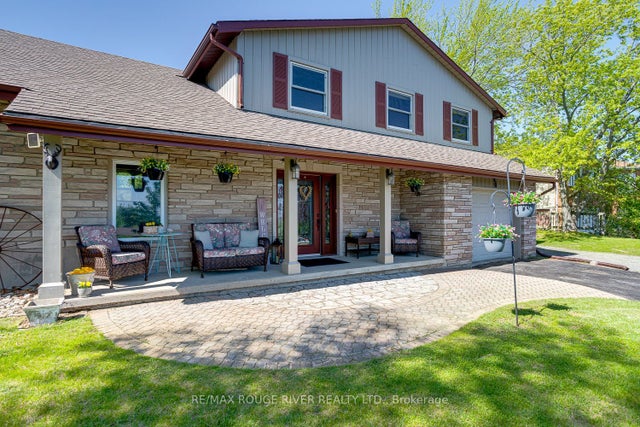 10 Lakeview Heights, Brighton