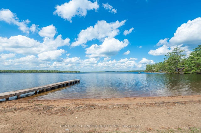 10 Fr 133a Route, Trent Lakes