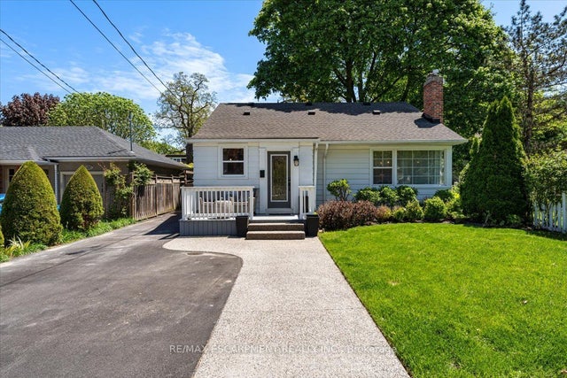 23 Nelles Boulevard, Grimsby