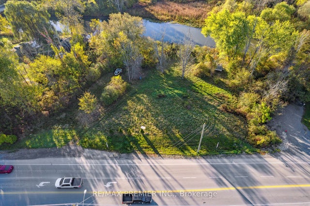 294 Lyon's Creek Road, Niagara Falls