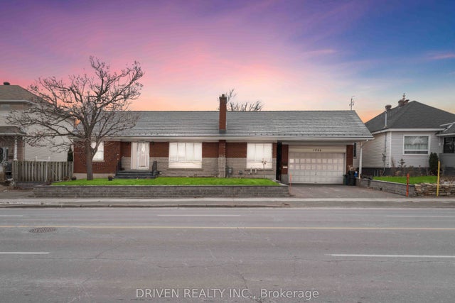 1266 Walkley Road, Hunt Club - South Keys and Area