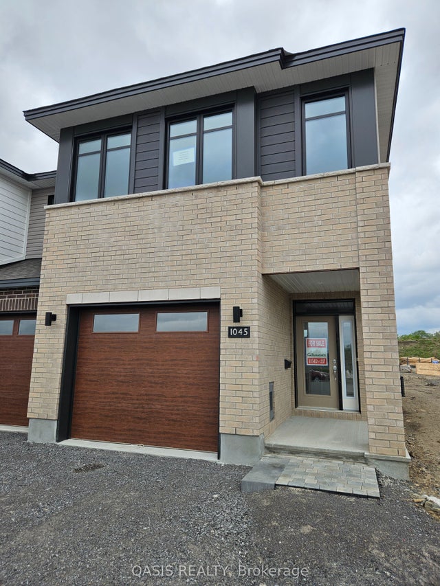 1045 Cope Drive, Stittsville - Munster - Richmond