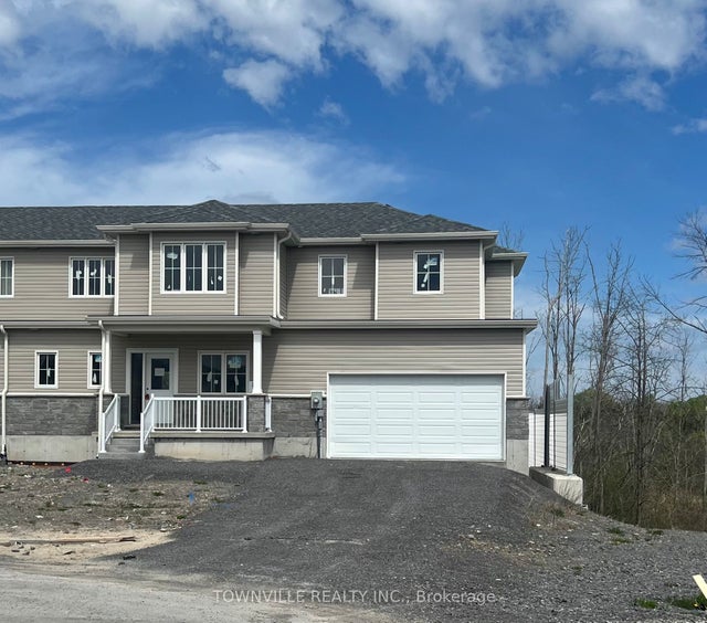 24 Glacier Crescent, Belleville