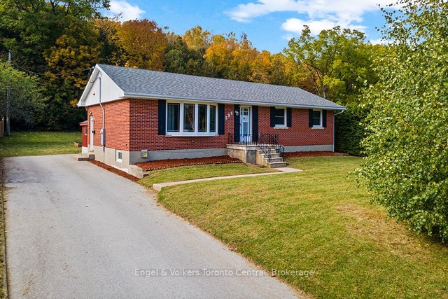 596 6th Avenue W, Owen Sound