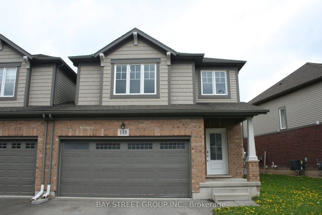 148 Winterberry Boulevard, Thorold