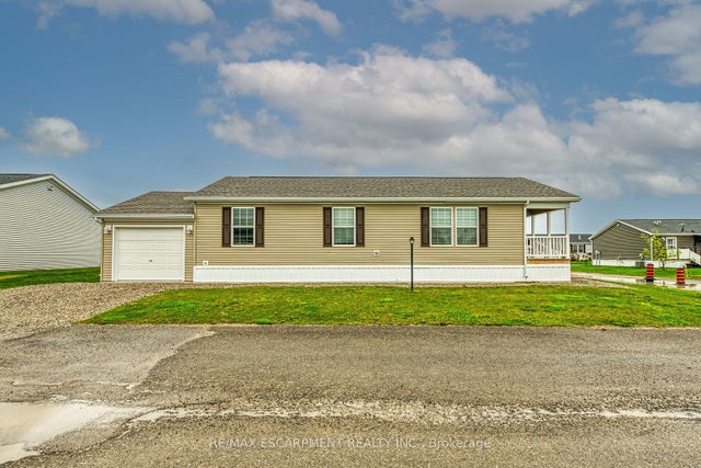 2 Driftwood Crescent, Haldimand