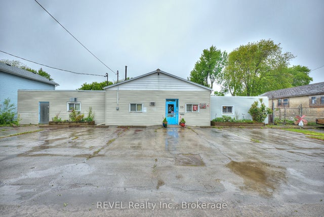 23 Amelia Street, Port Colborne