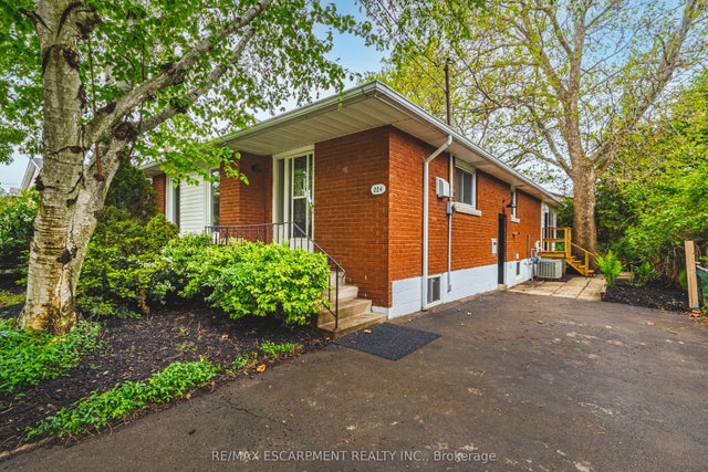 224 West 16th Street, Hamilton