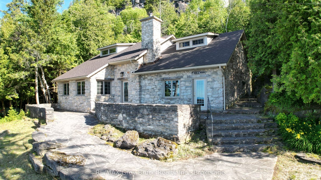 130 South Shore Road, Northern Bruce Peninsula