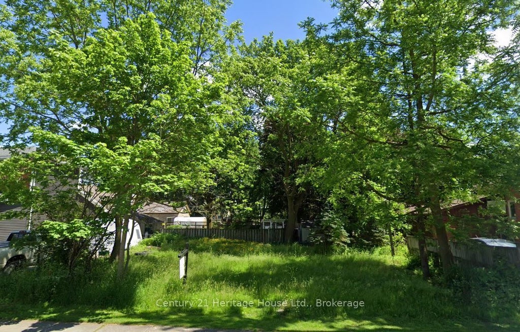 240 Cumberland Street, Minto