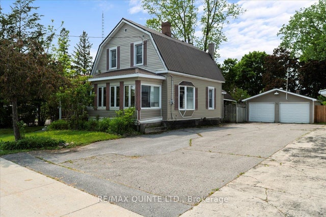 19 Broad Street, Prince Edward County