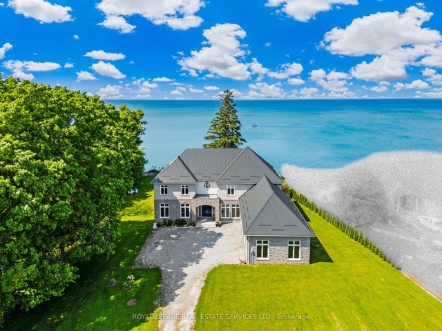 2581 North Service Road, Lincoln