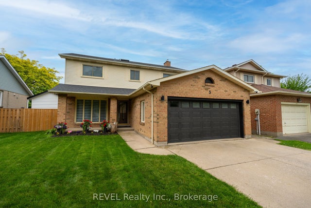5 Elderwood Drive, St. Catharines
